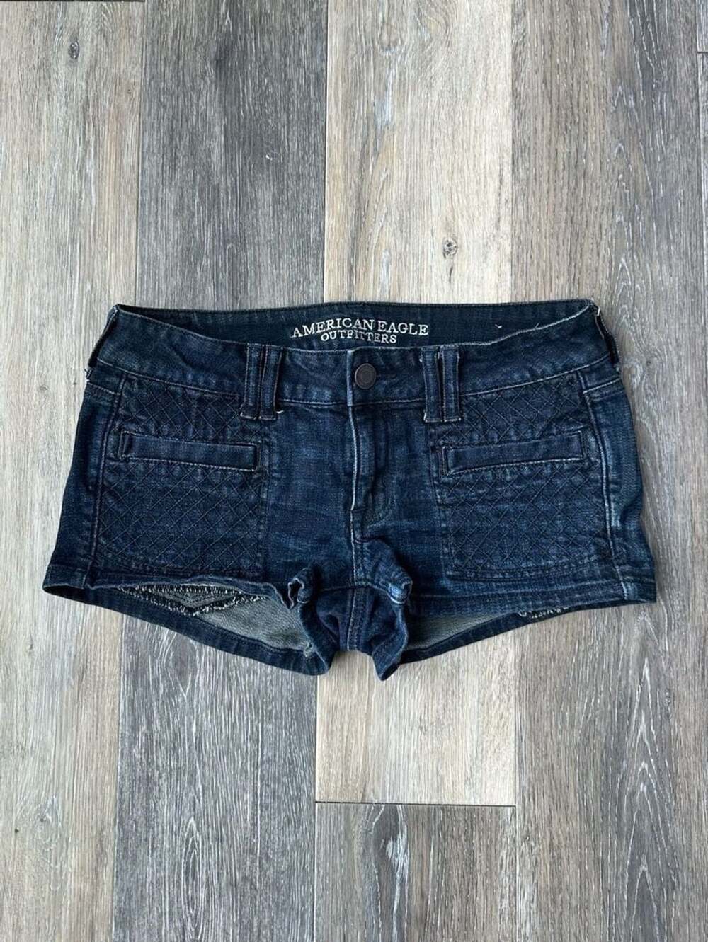 American Eagle Quilted Pocket Denim Low Rise Micro Shorts Mall Goth Size 6